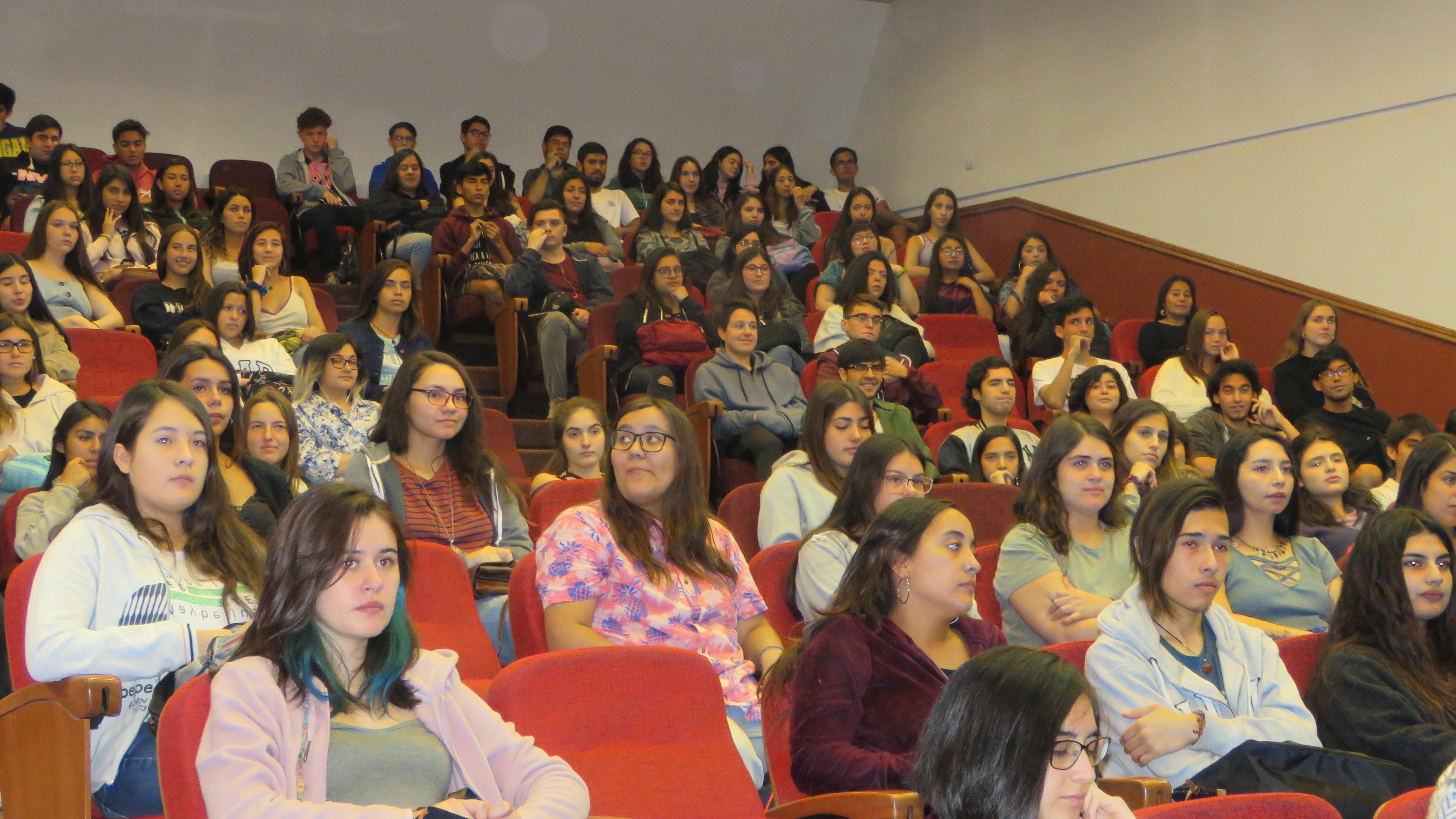 184 fueron los estudiantes seleccionados para la carrera de medicina veterinaria de la Universidad de Chile.