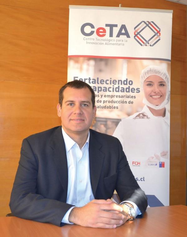 Jean Paul Veas, director ejecutivo de CeTA, destacó el aporte de las líneas de investigación en seguridad e inocuidad alimentaria que está desarrollando Favet.